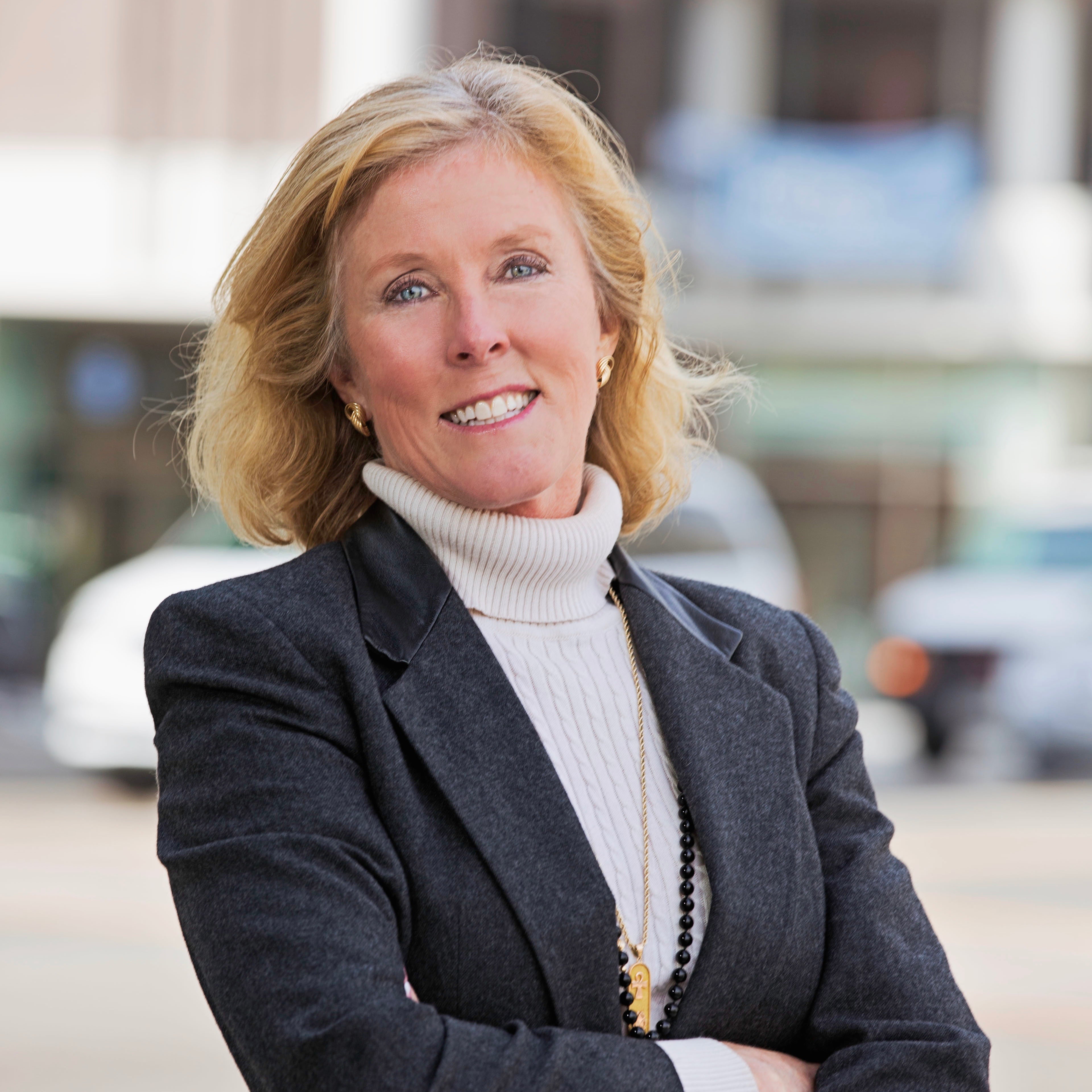 Leeza Hoyt, President, The Hoyt Organization