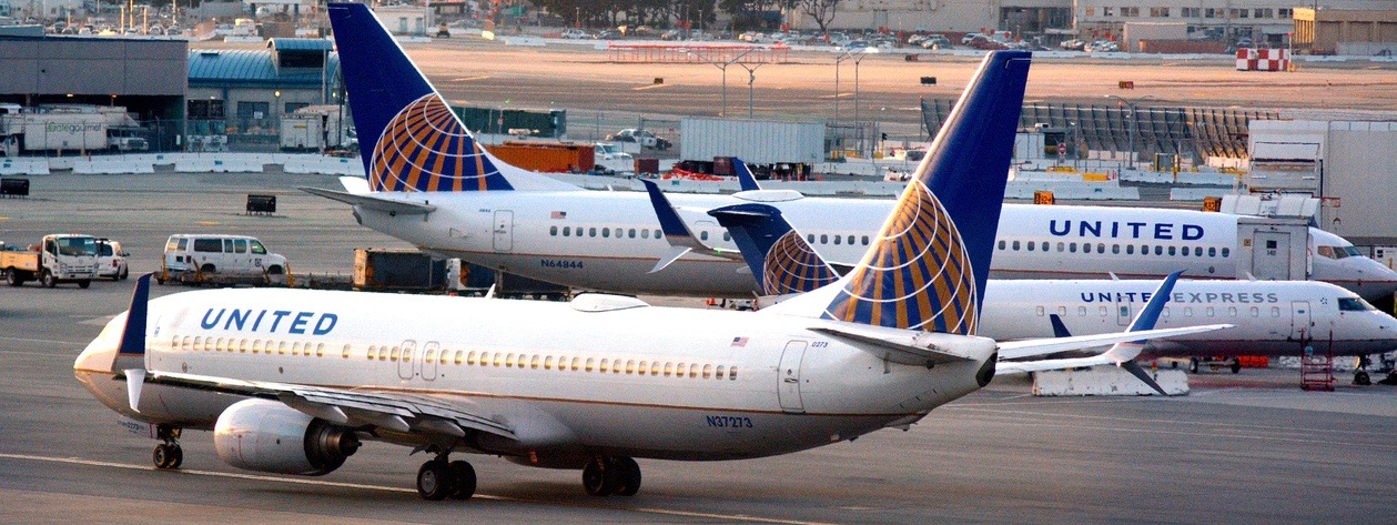 United Airlines planes in San Francisco International Airport