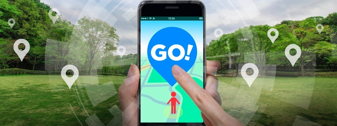 smart phone game application using location information, hand hold smart phone and point to screen