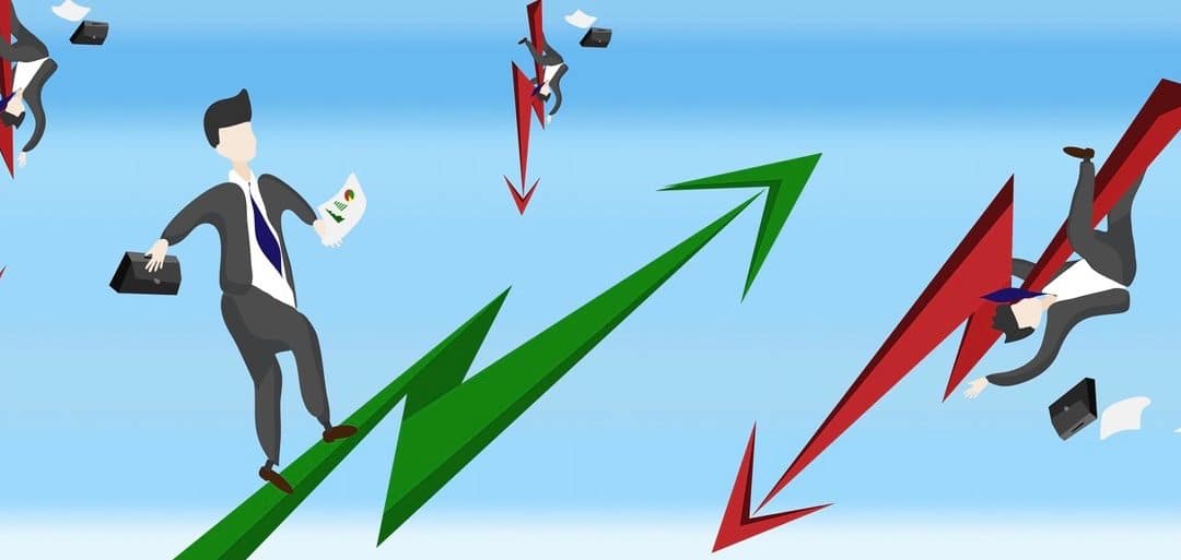 Businessmen are happy with the stock. Green arrow With the other side of the businessmen who are stressed and the stock falls, with an arrow pointing down in red.
